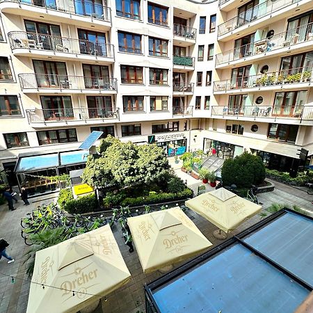 City Center Apartment With Balcony ブダペスト エクステリア 写真